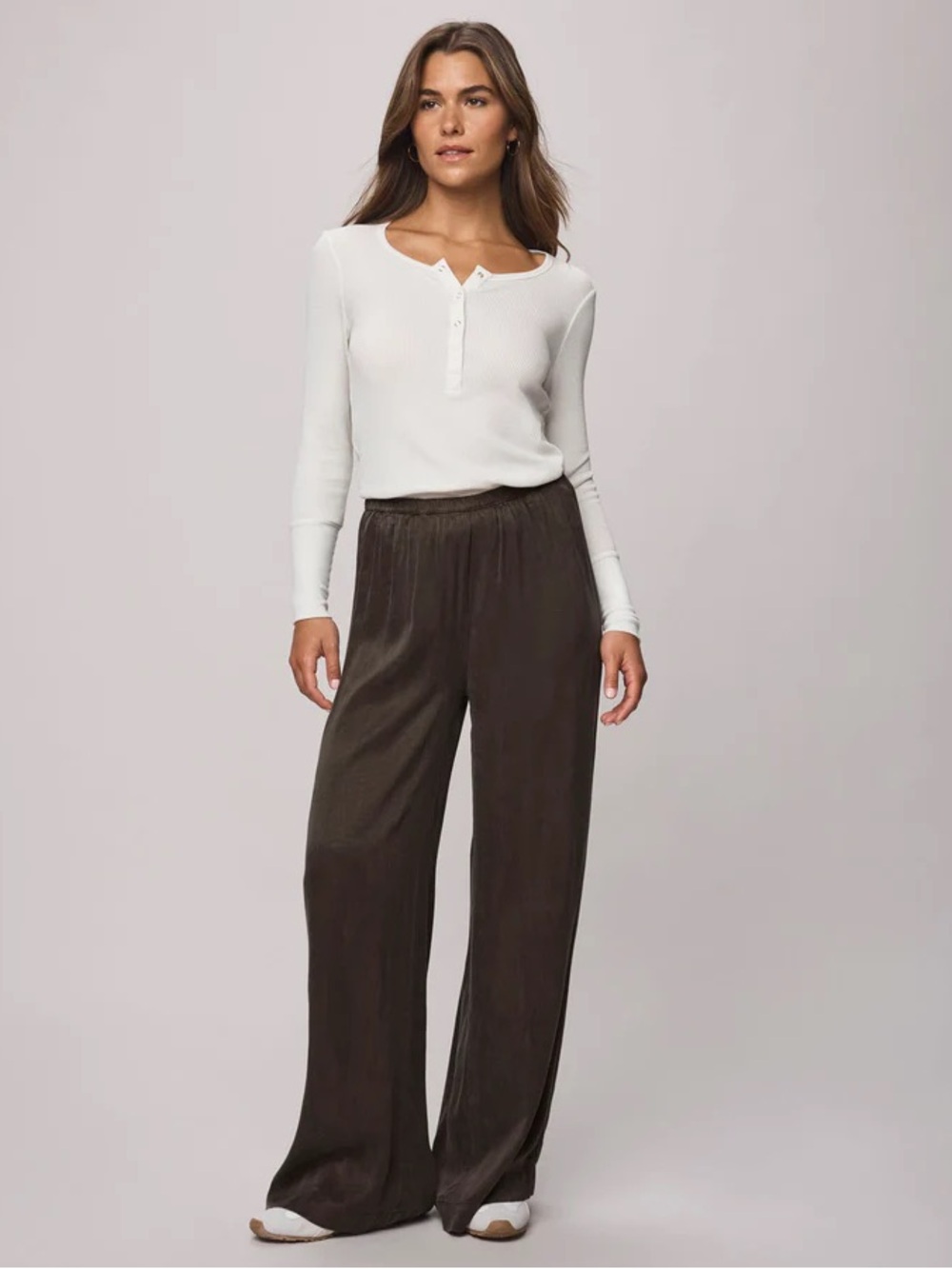 Splendid Wide-Leg Satin-Feel Pants in Dark Brown
